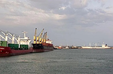 上海海运整箱价格详解：揭秘上海海运整箱费用及影响因素